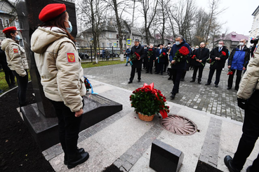 В области почтили память героя из Казахстана