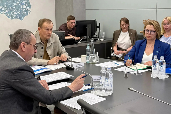 Ленобласть выстраивает сотрудничество регионов РФ с Индией и Азией